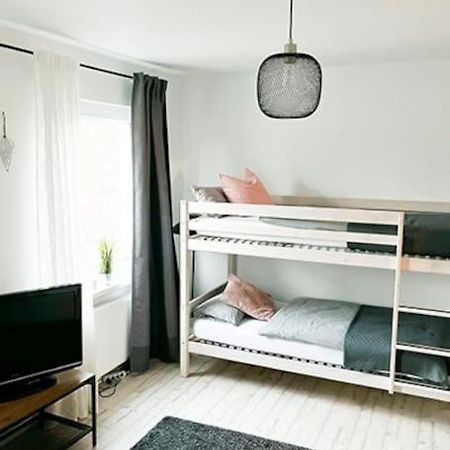 Modernes Apartment Mit Balkon Free Parking Netflix Целле Экстерьер фото